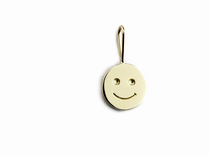 les desseins de DIEU 825 Smile Charm